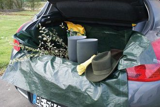 Soft cover for trunk with flaps