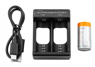 Photo A61239M-06.jpg SKYWOODS M-lock 570 Lumens Compact Tactical Flashlight