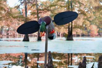 Photo AP894-02.jpg MOJO Mini Rotating Wing Duck Caller