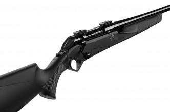 Photo BE010-04 Benelli LUPO bolt-action hunting rifle with synthetic stock and threaded barrel