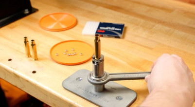 Photo LYM259-03.jpg Outil d’amorçage Lyman Accu-Prime manuel